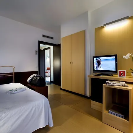 Hotel Emporda 4*