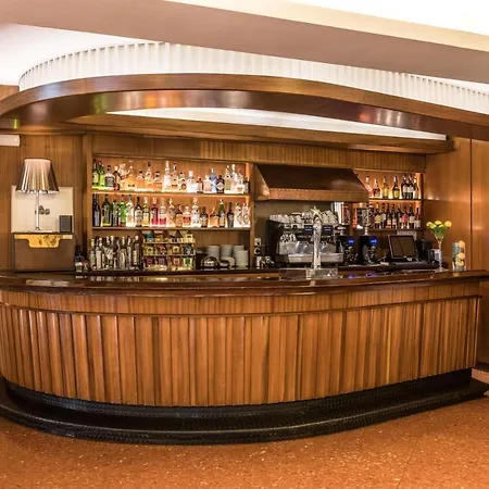 Emporda Hotel 4*