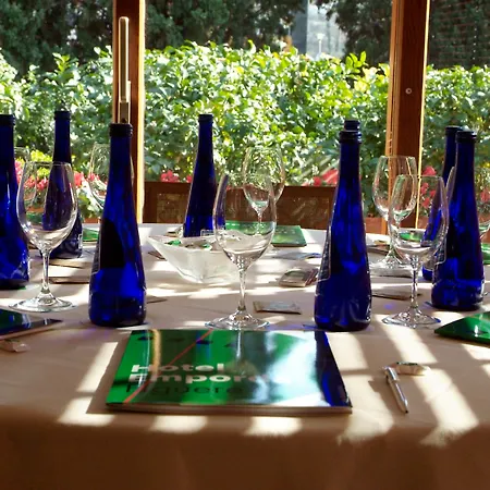 Emporda Hotel
