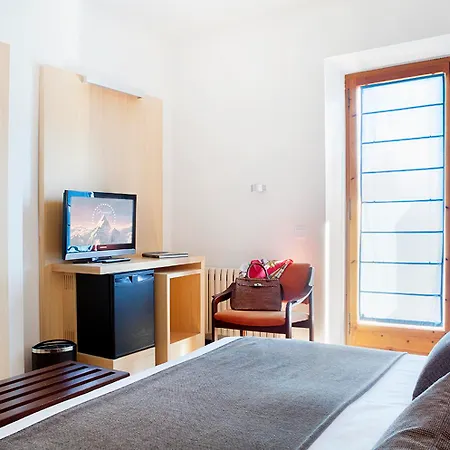 Hotel Emporda Figueres (Girona)