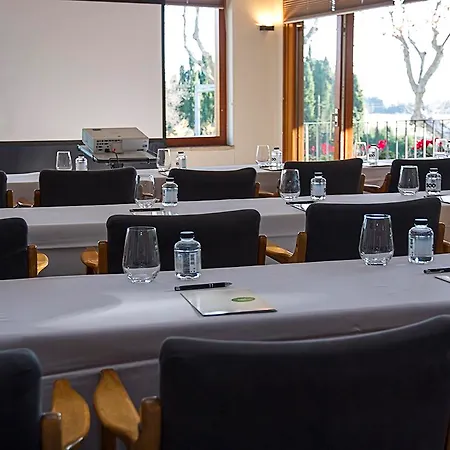 Emporda Hotel
