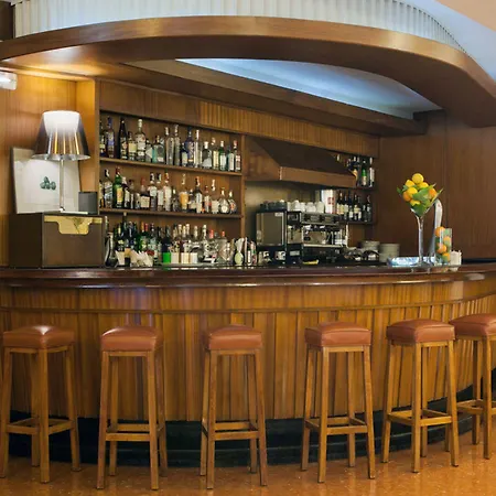 Hotel Emporda Figueres (Girona)