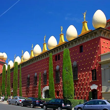 Hotel Emporda 4*