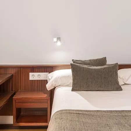 Hotel Emporda 4*