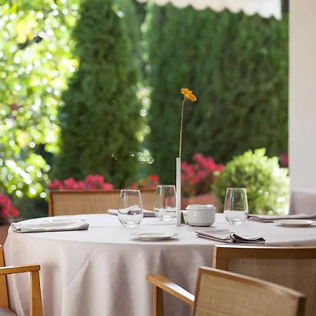 Emporda 4*