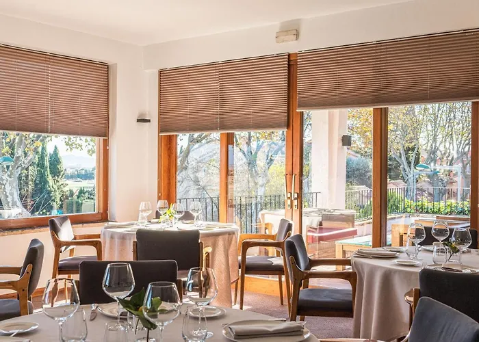 Emporda Hotel 4*
