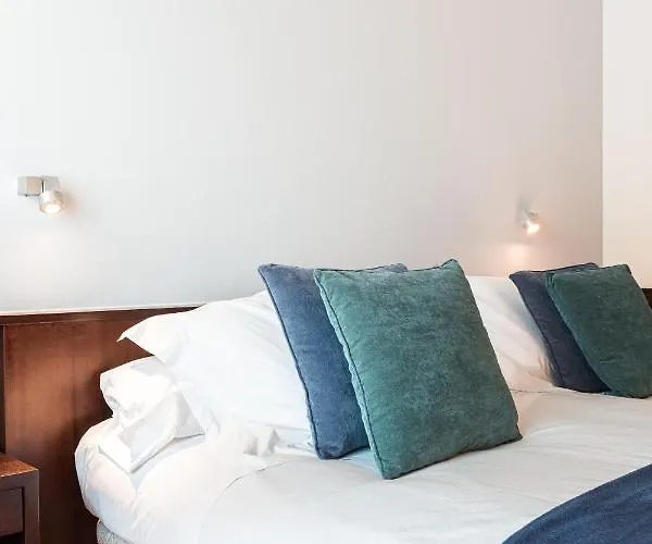 Hotel Emporda 4*