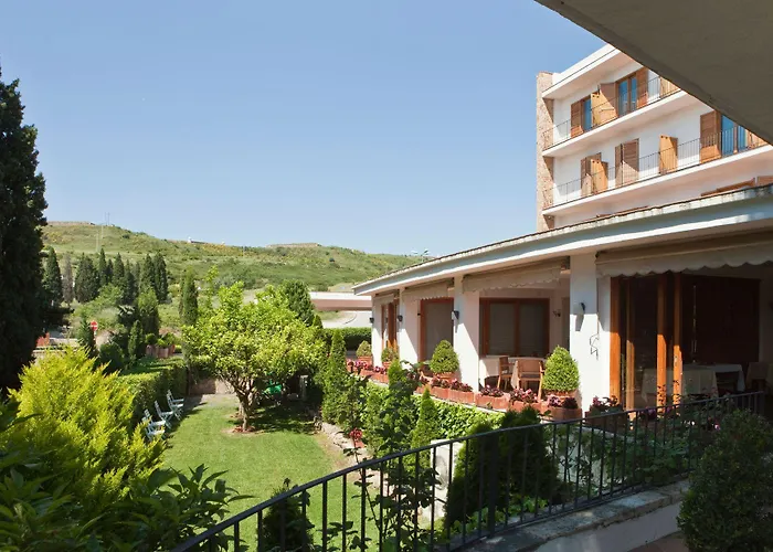 Emporda Hotel