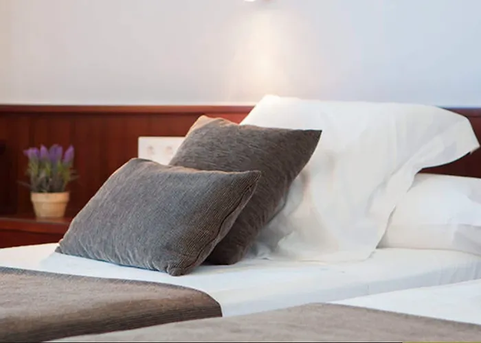 Emporda Hotel